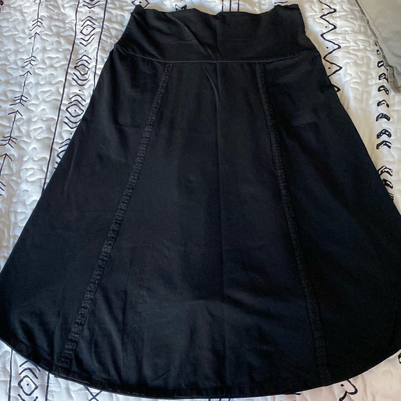 prAna Black skirt - Picture 2 of 9